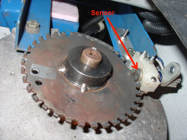 Pulse wheel and sensor