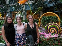 300threegirlsbellagiogarden